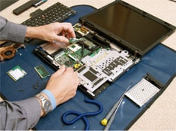 laptop-screen-repair-in-St-Catharines